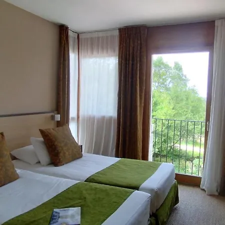 艾斯克拉尔奇酒店 3*