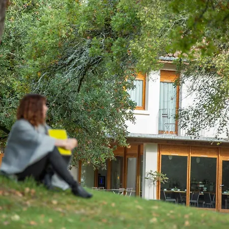 酒店 艾斯克拉尔奇酒店 3*