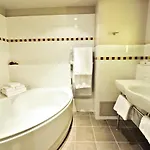 Hotel Les Esclargies 3*