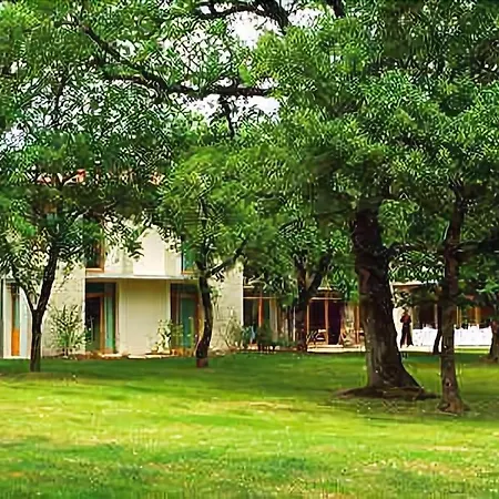 レ ゼスクラルジ 3*