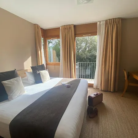 ホテル レ ゼスクラルジ