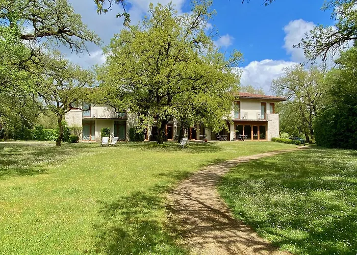 Les Esclargies Hotel 3*