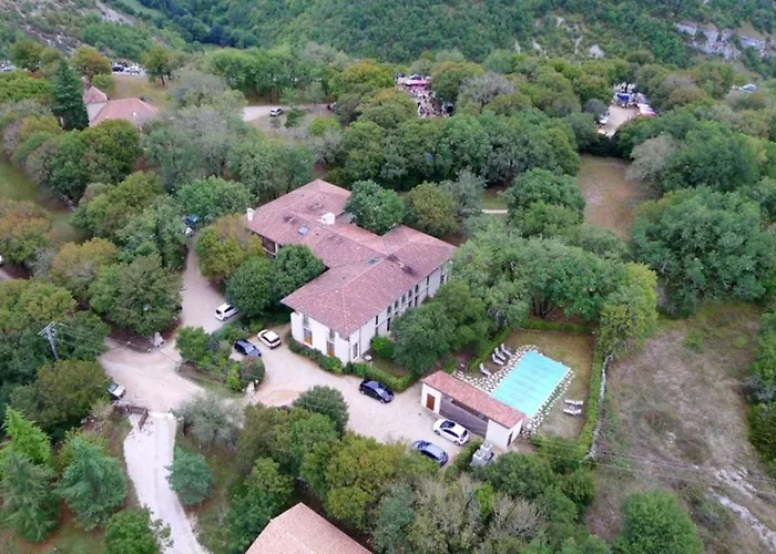 Les Esclargies Hotel